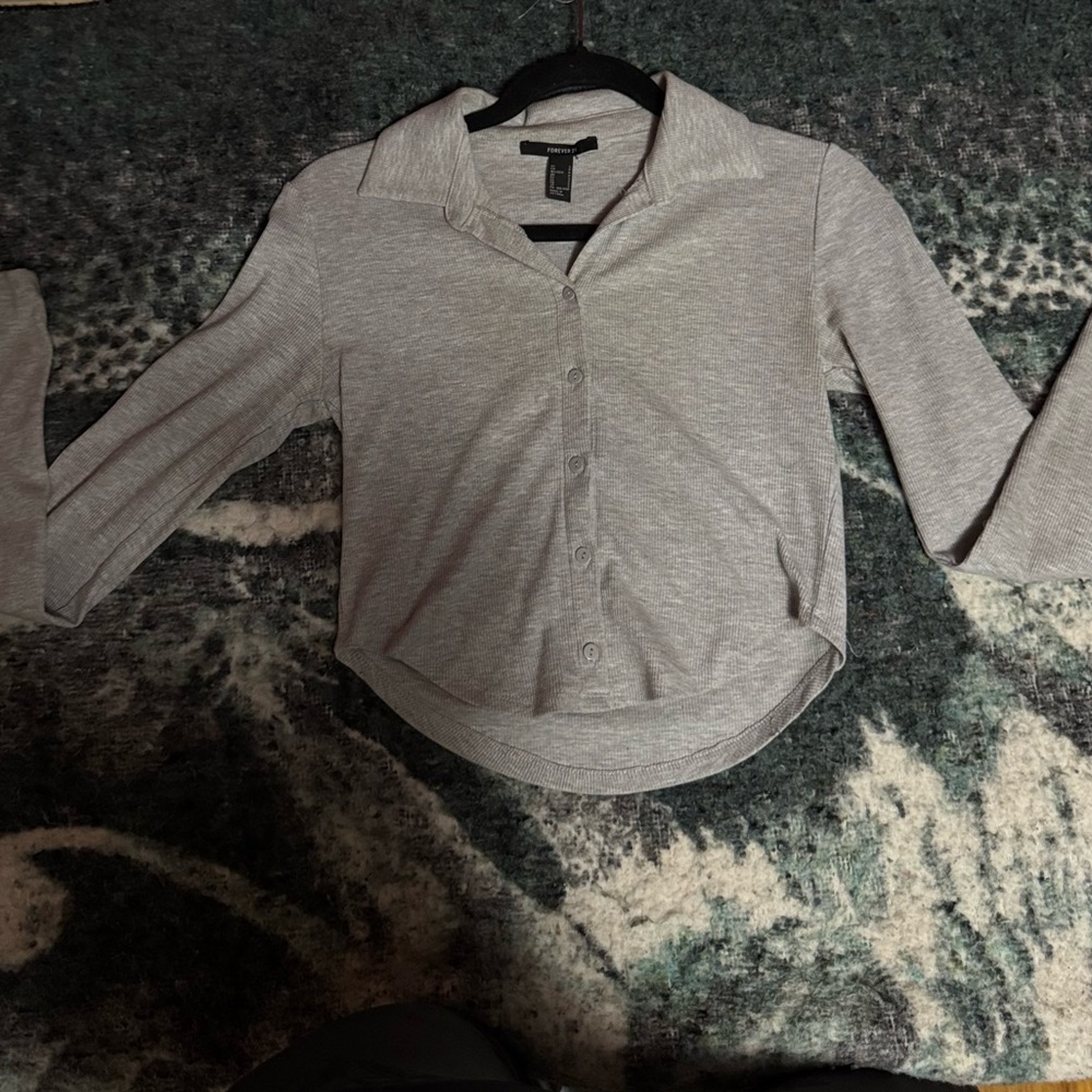 Forever 21 Light Gray Ribbed Shirt